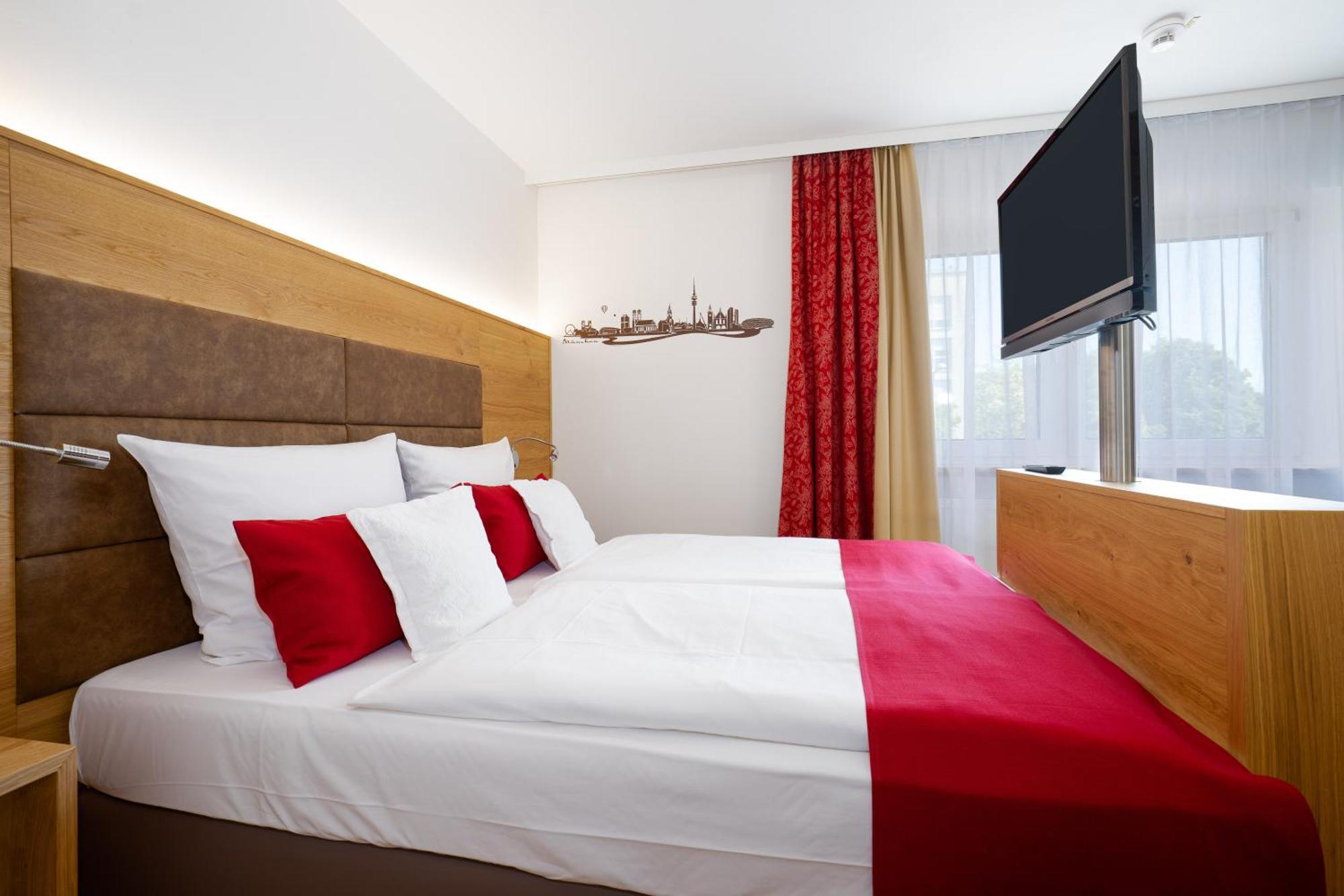 Park Laim Hotel 4*
