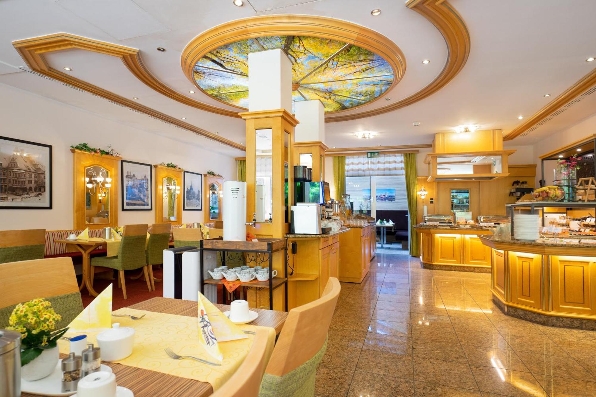 Park Laim Hotel 4*