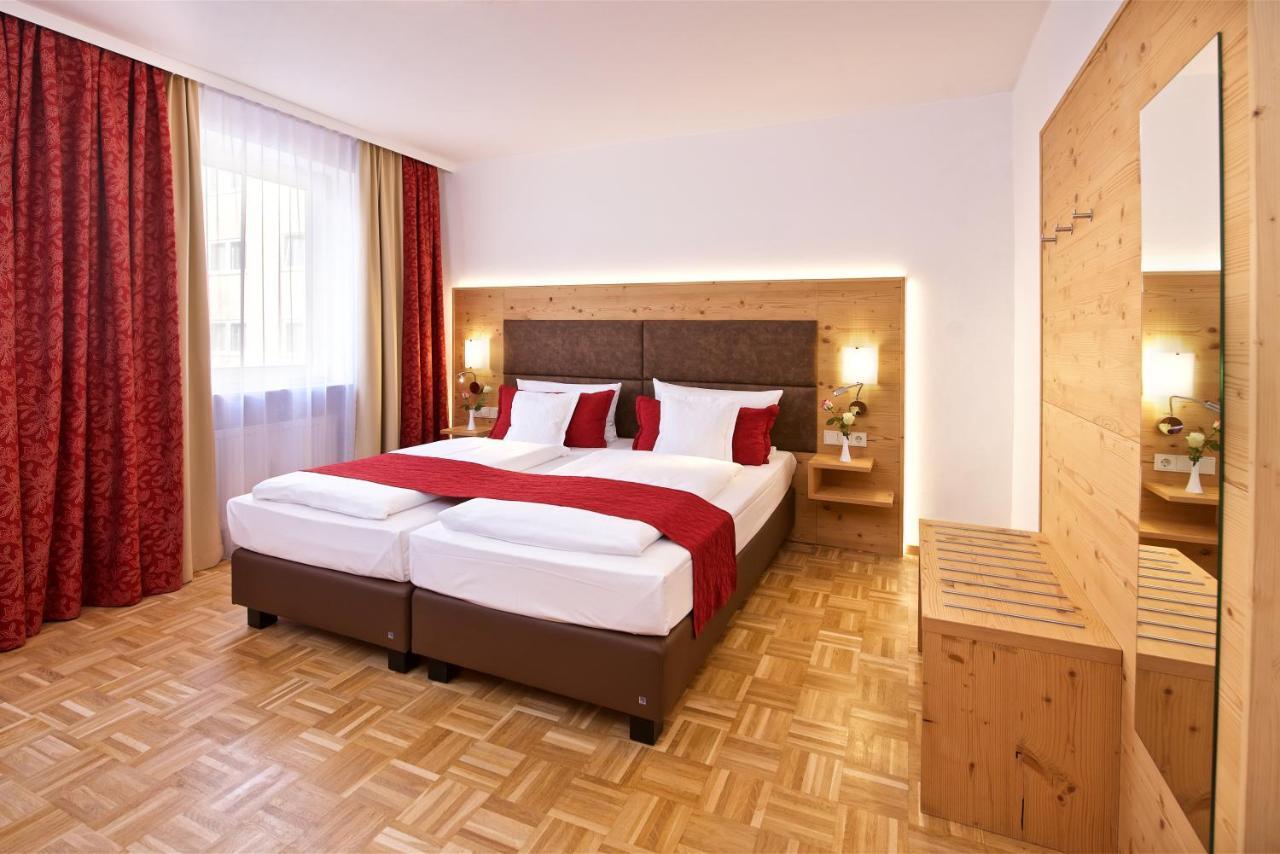 Park Laim Hotel 4*